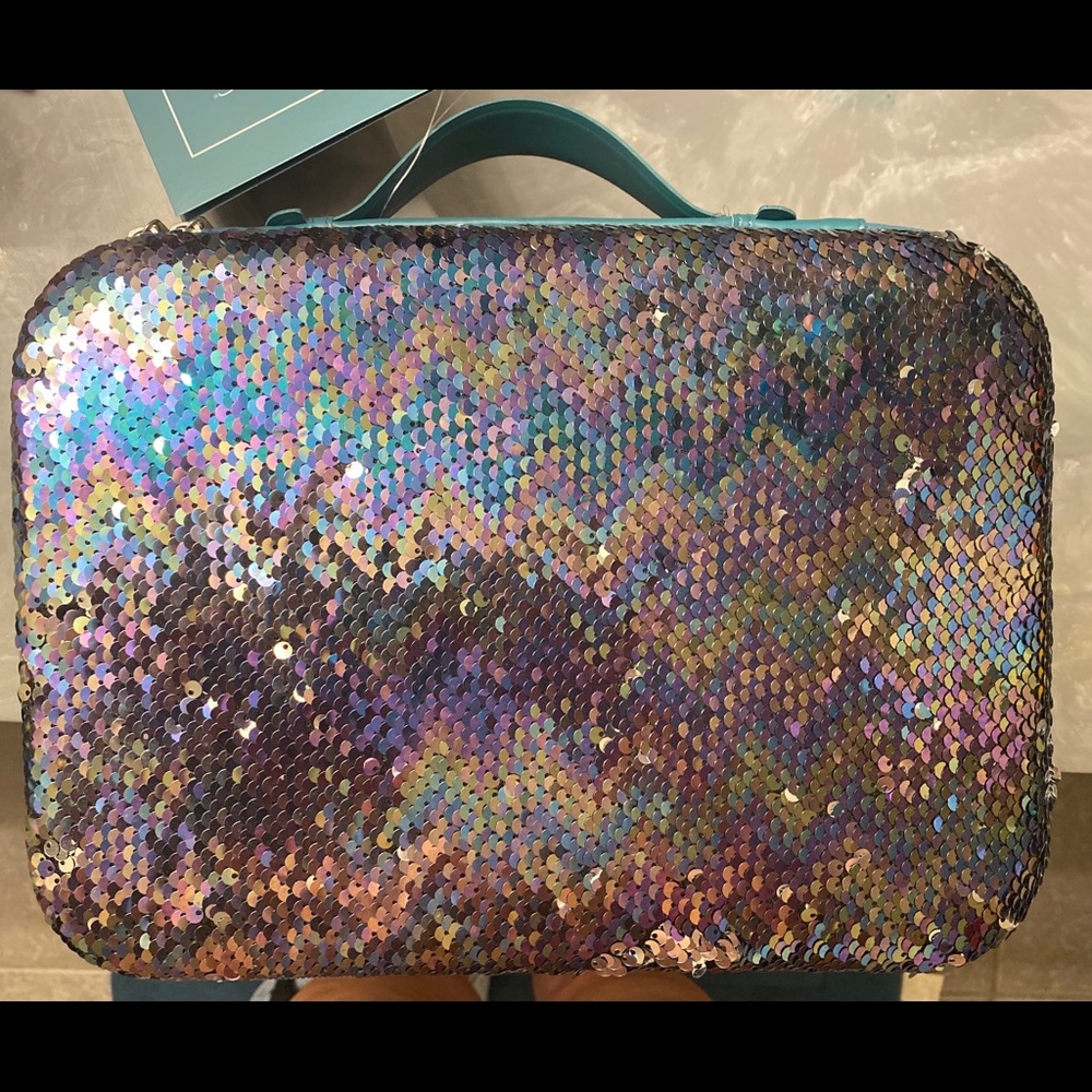Ulta beauty glamour on the go 95 piece collection